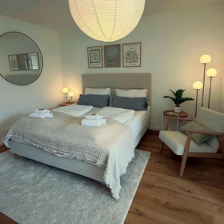 Modernes City-apartment Parkplatz&self Check-in Apartment Augsburg